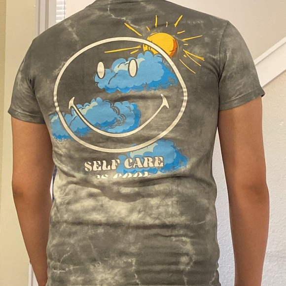 Smiley - Picture 2 of 7